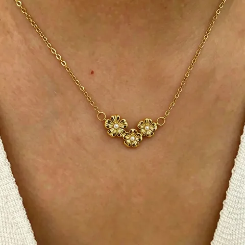 Triple Flower Necklace